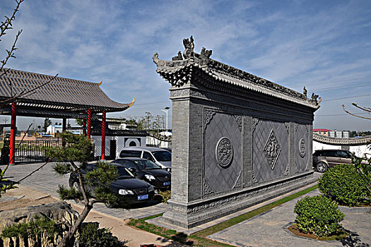 唐语砖雕独立照壁