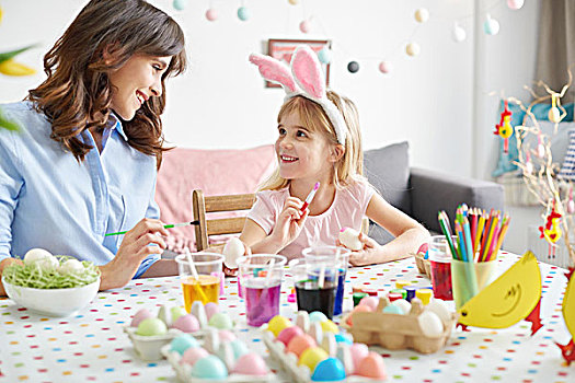 女孩,母亲,绘画,复活节彩蛋,桌子