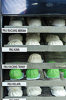 malaysia,melaka,white,and,green,dumplings