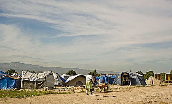 haiti,port,au,prince,camps