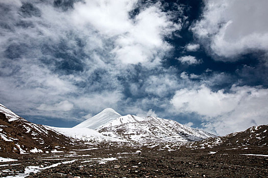 雪山风光