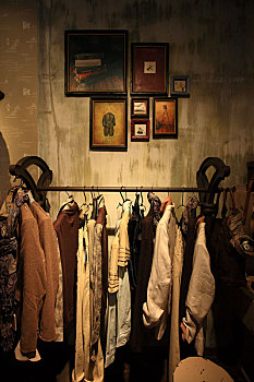 服饰,复古,店铺,服装,时尚,奢华,低调,旧物,英伦,异域,古朴