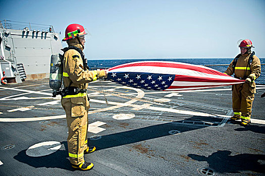消防员,折叠,美国国旗,乘坐,美国军舰
