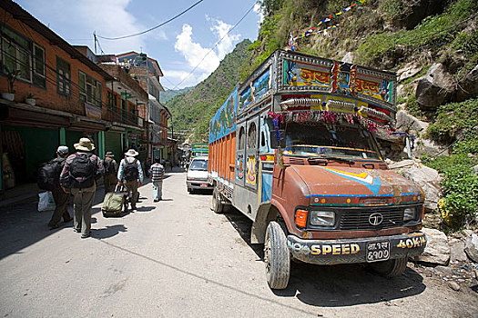 尼泊尔-车