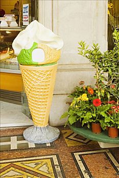 雕塑,冰淇淋蛋卷,户外,餐馆,热那亚,利古里亚,意大利