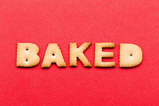 文字,烘制,饼干,上方,红色背景