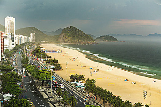 科巴卡巴纳海滩,乌云,里约热内卢,巴西