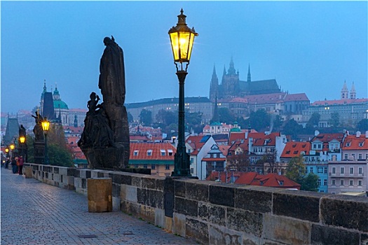 查理大桥,布拉格,捷克共和国,夜晚,亮光