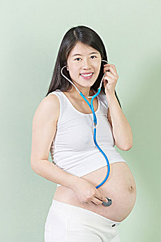 年轻,中国人,孕妇,自检,听诊器