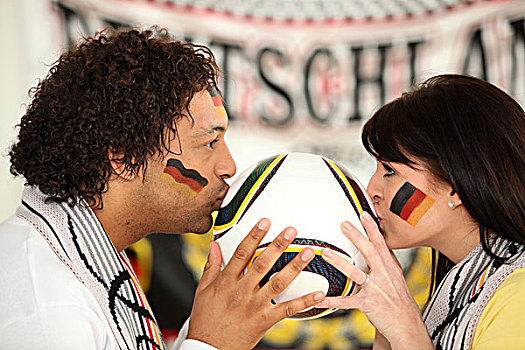德国人,足球,球迷,吻,球