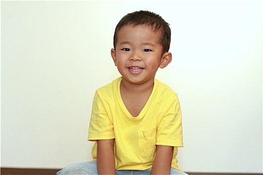 微笑,日本人,男孩,3岁