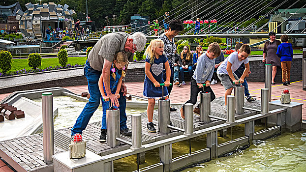 马德罗丹小人国,madurodam