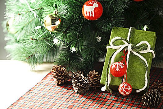 圣诞礼物,靠近,树