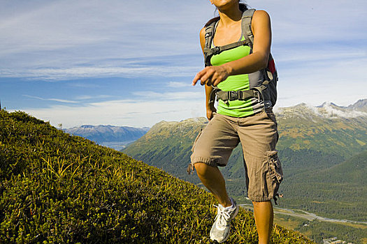 年轻人,西班牙裔女性,远足,山,楚加奇山,靠近,阿拉斯加