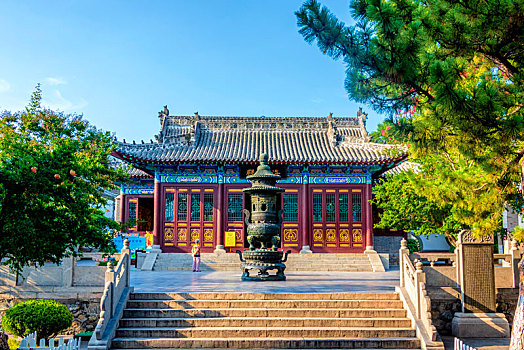 中国山东省威海市刘公岛博览园海圣殿