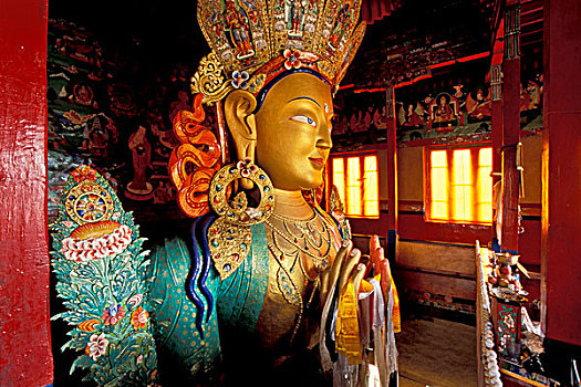 佛像,黄色,帽子,寺院,查谟-克什米尔邦,印度,喜马拉雅山,北印度,亚洲