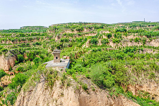 航拍河南巩义石窟寺,巩县石窟