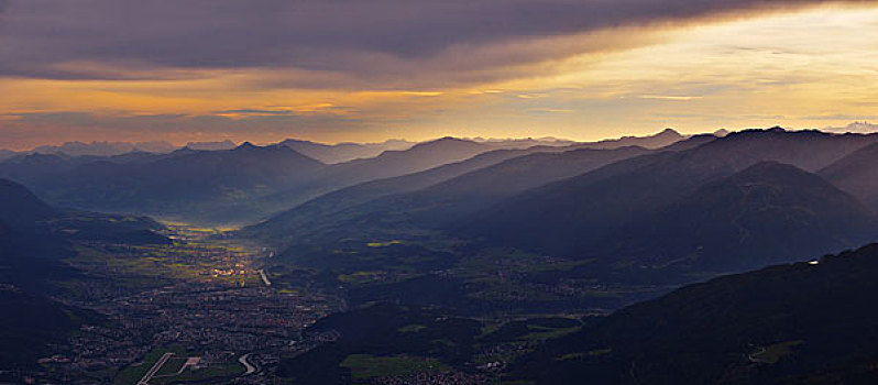 因斯布鲁克,山谷,晨光,风景,山,靠近,提洛尔,奥地利,欧洲