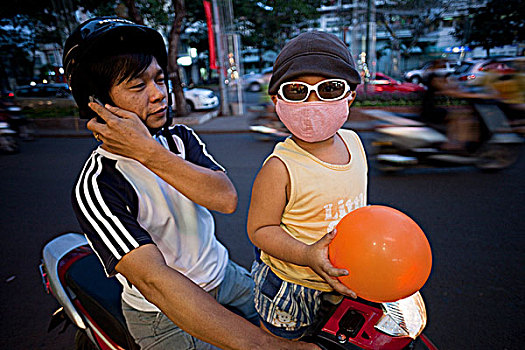 越南,胡志明市,摩托车,乘客,穿,污染,面具