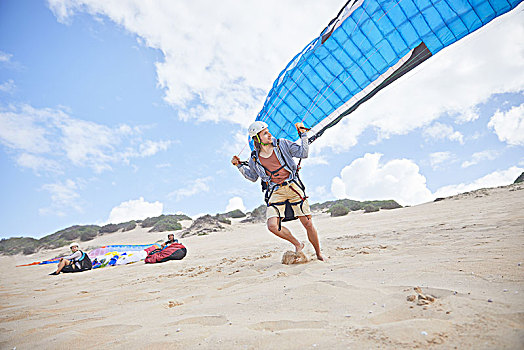 男性,滑翔伞,跑,降落伞,海滩