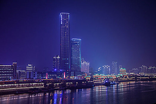 滕王阁夜景