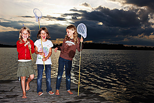 三个女孩,包,网,码头,瑞典