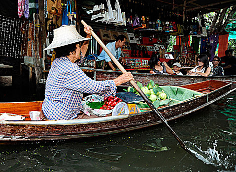 女人,划船,木质,船,水上市场,曼谷,泰国,亚洲