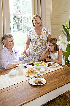 肖像,三代人,女人,早餐桌