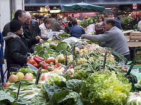 人,买,果蔬,市场,巴塞罗那,加泰罗尼亚,西班牙