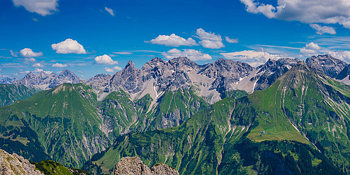 山脉全景,山脊,阿尔卑斯山,巴伐利亚,德国,欧洲