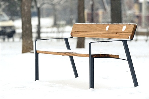 木制长椅,冬天