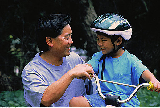 父亲,儿子,自行车
