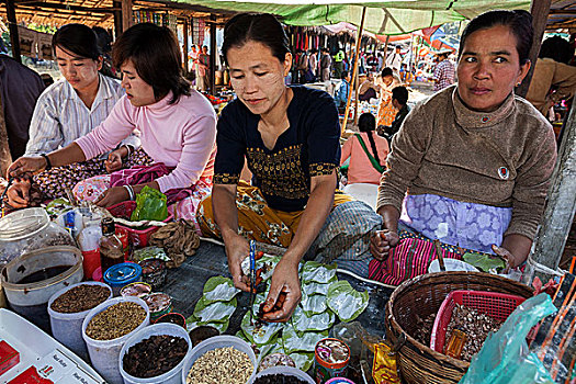 女人,销售,坚果,陆地,市场,茵莱湖,掸邦,缅甸,亚洲
