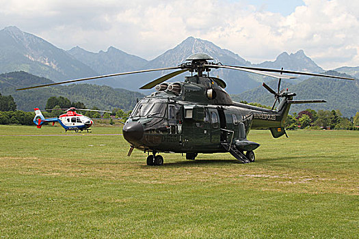 直升飞机,联邦,警察,后面,阿尔卑斯山,靠近,斯瓦比亚,巴伐利亚,德国,欧洲