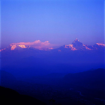 尼泊尔鱼尾峰,博克拉