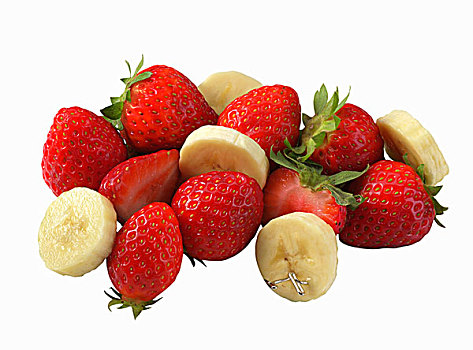 草莓,香蕉片,白色背景