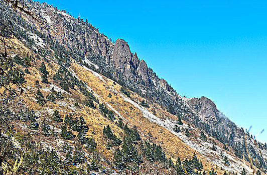 西昌螺髻山