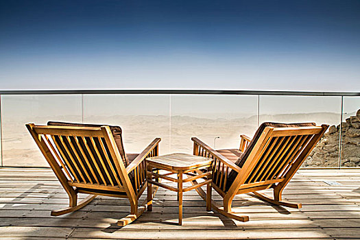 空,折叠躺椅,木质露台,火山口,以色列