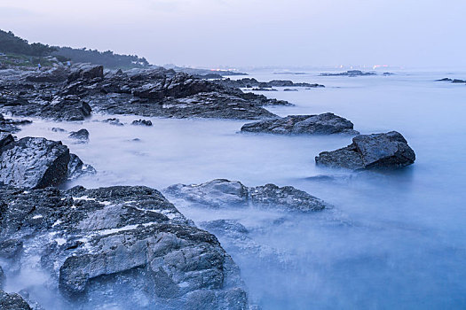 海滨礁石公园海景,山东省日照市任家台