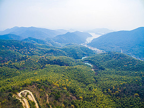 水系,山水,航拍,俯瞰,群山,树林,森林,湖泊