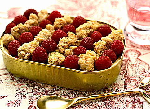 树莓,水果蛋糕