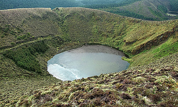 火山湖,亚速尔群岛