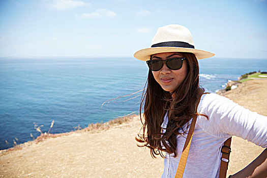 美女,戴着,太阳帽,海岸,加利福尼亚,美国