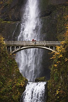 伴侣,桥,马尔特诺马瀑布,哥伦比亚河峡谷,俄勒冈,美国