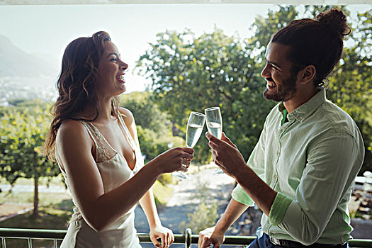 情侣,祝酒,香槟酒杯,餐馆,幸福伴侣