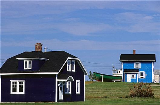 魁北克,马格达伦群岛,密耳角,岛屿,两个,蓝色,木屋,绿色植物,小船,背景