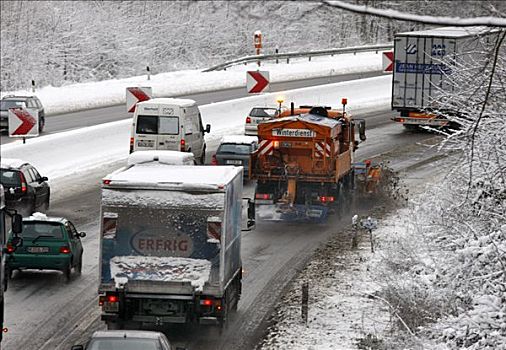 雪犁,塞车,重,降雪,高速公路,杜伊斯堡,靠近,北莱茵威斯特伐利亚,德国,欧洲