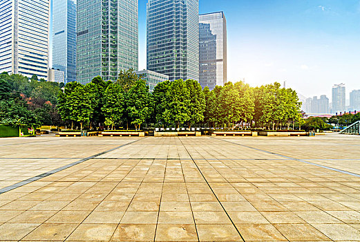 空地板和现代城市建筑