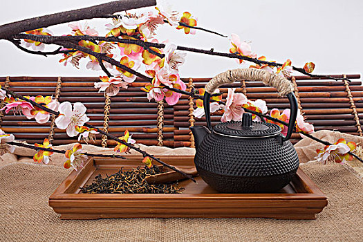 http://www.qunran.cn/html/20e4199938.html