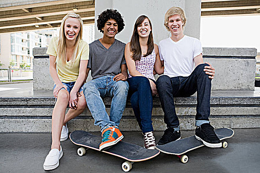 青少年,朋友,滑板